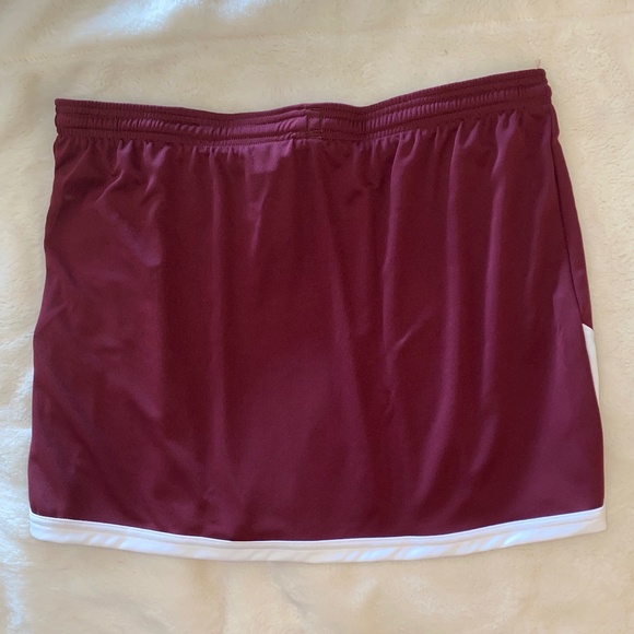 Nike Mini Sport Skirt (Burgundy) - Picture 6 of 10